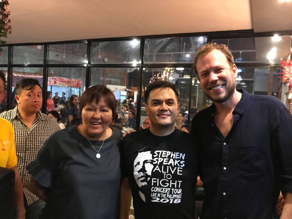 27744368_10156405280892214_482884199_o